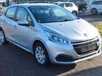 Gebraucht Peugeot 208 Active 82 PS (60 kW) 2017 Silber Kleinwagen