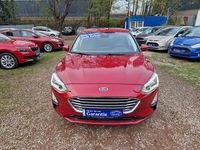 Gebraucht Ford Focus 125 PS (91 kW) 2021 Rot Limousine
