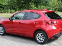 Gebraucht Mazda 2 Exclusive-Line 90 PS (66 kW) 2017 Rubinrot metallic Kleinwagen