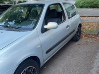 Gebraucht Renault Clio II Authentique 75 PS (55 kW) 2004 Grau Limousine