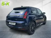 Gebraucht Renault 5 E-Tech Iconic 110 kW (150 PS) 2024 Nachtblau, dach in black pear (blau) Kleinwagen