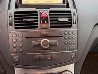 Gebraucht Mercedes C320 224 PS (164 kW) 2007 Rot Kombi