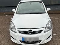 Gebraucht Opel Zafira 125 PS (91 kW) 2012 Weiß Van / Kleinbus