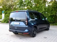 Second-hand VW Caddy R 114 CP (83 kW) 2023 Albastru Monovolum