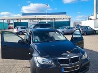Gebraucht BMW 320 150 PS (110 kW) 2007 Schwarz Kombi