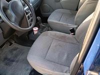 Second-hand Dacia Logan 104 CP (76 kW) 2008 Albastru Berlinǎ