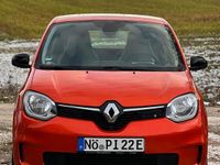 Gebraucht Renault Twingo Equilibre 60 kW (82 PS) 2022 Orange Kleinwagen