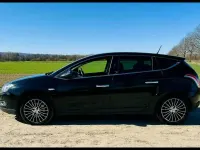 Gebraucht Lancia Delta 200 PS (147 kW) 2011 Schwarz Kleinwagen