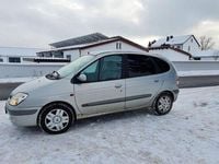 Gebraucht Renault Scénic 107 PS (78 kW) 2002 Silber Van / Kleinbus