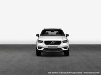 Neu Volvo XC40 Plus 163 PS (119 kW) 2026 Weiß SUV