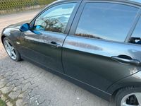 gebraucht BMW 320 i, Schiebedach, Navi, 18Zoll