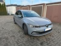 Gebraucht VW Golf 131 PS (96 kW) 2021 Grau Limousine