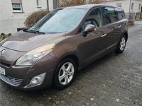 Gebraucht Renault Grand Scénic III 131 PS (96 kW) 2010 Braun Van / Kleinbus