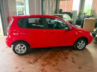 Gebraucht Chevrolet Kalos 90 PS (66 kW) 2007 Rot Kleinwagen