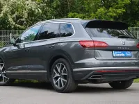 Gebraucht VW Touareg Elegance 381 PS (280 kW) 2022 Grau SUV