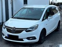 Gebraucht Opel Zafira Tourer 140 PS (102 kW) 2017 Weiß Van / Kleinbus