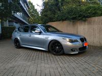 Gebraucht BMW 525 M Sport 177 PS (130 kW) 2007 Grau Kombi
