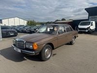Gebraucht Mercedes 300 80 PS (58 kW) 1978 Braun Limousine