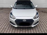 Gebraucht Hyundai i40 Trend 141 PS (103 kW) 2016 Silber Limousine