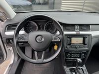 Gebraucht Skoda Superb Ambition 170 PS (125 kW) 2015 Weiß Kombi