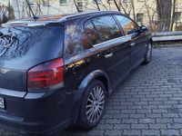 Gebraucht Opel Signum 150 PS (110 kW) 2007 Schwarz Kleinwagen