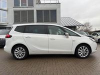 Gebraucht Opel Zafira Innovation 165 PS (121 kW) 2014 Weiß Van / Kleinbus