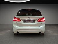 Gebraucht BMW 220 Advantage 190 PS (139 kW) 2015 Weiß Van / Kleinbus