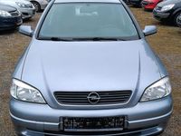 Gebraucht Opel Astra 90 PS (66 kW) 2010 Grau Kleinwagen