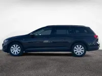Używany VW Passat Basis 150 KM (110 kW) 2022 Czarny Kombi