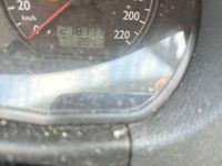 Gebraucht VW Polo Basis 75 PS (55 kW) 2004 Weiß Kleinwagen