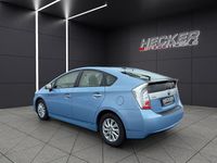 Gebraucht Toyota Prius 99 PS (72 kW) 2016 True blue m.m Limousine