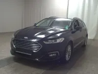 Usado Ford Mondeo Titanium 150 CV (110 kW) 2021 Negro Familiar