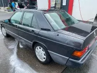 Gebraucht Mercedes 190 109 PS (80 kW) 1990 Schwarz Limousine