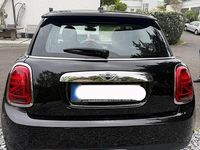 Usata Mini ONE 102 CV (75 kW) 2016 Nero Utilitaria