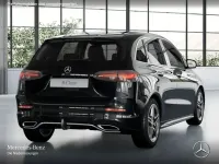 Gebraucht Mercedes B200 AMG 163 PS (119 kW) 2025 Kosmosschwarz Kleinwagen