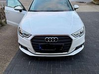 Gebraucht Audi A3 116 PS (85 kW) 2018 Weiß Limousine