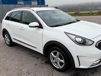 Gebraucht Kia Niro Silver 141 PS (103 kW) 2017 Weiß SUV