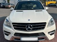 Gebraucht Mercedes ML350 258 PS (189 kW) 2012 Weiß SUV