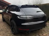 Gebraucht Porsche Macan Turbo Sport 441 PS (324 kW) 2020 Schwarz SUV