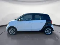 Używany Smart ForFour 90 KM (66 kW) 2018 Biały Hatchback