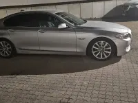 Gebraucht BMW 550 M Sport 408 PS (300 kW) 2010 Silber Limousine