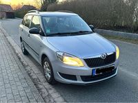 Gebraucht Skoda Fabia 69 PS (50 kW) 2014 Silber Kombi