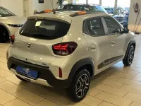 Gebraucht Dacia Spring Comfort Plus 33 kW (45 PS) 2022 Silber Kleinwagen