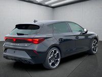 Neu Cupra Leon VZ 300 PS (220 kW) 2025 Schwarz Kleinwagen