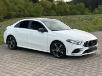 Gebraucht Mercedes A200 AMG line 163 PS (119 kW) 2020 Weiß Limousine