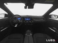 Gebraucht Mercedes GLA200 Progressive 163 PS (119 kW) 2025 Schwarz SUV