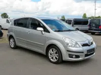Gebraucht Toyota Corolla Verso Team 129 PS (94 kW) 2008 Silver metallic Van / Kleinbus