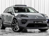 Gebraucht Porsche Macan 4 Electric Performance Package 300 kW (408 PS) 2025 Grau SUV
