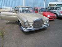 Gebraucht Mercedes 220 163 PS (119 kW) 1963 Silber