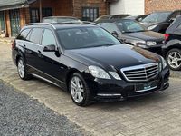 Gebraucht Mercedes E220 170 PS (125 kW) 2012 Schwarz Kombi